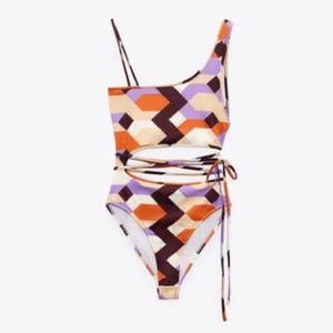 Zara Geometric Body Suite